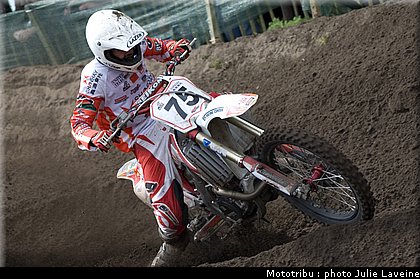 mx12_wouts_1.jpg