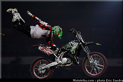 sato_1_bercy_2009.jpg