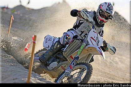 beach_cross_berck_leberre.jpg