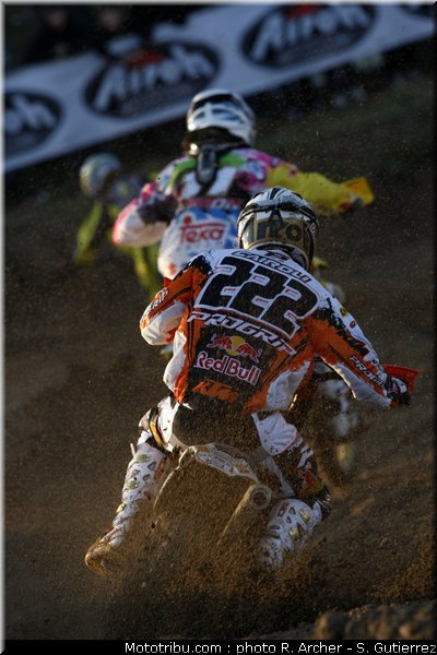 MOTO 