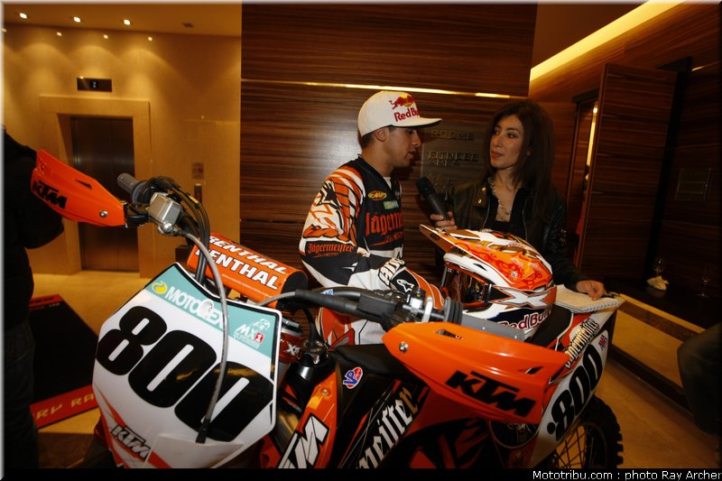 MOTO 