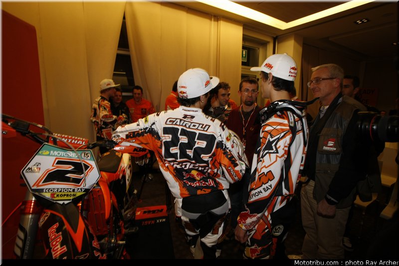 MOTO 