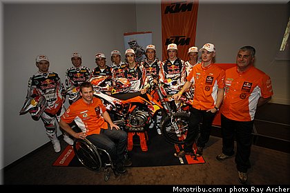 team_ktm_01.jpg