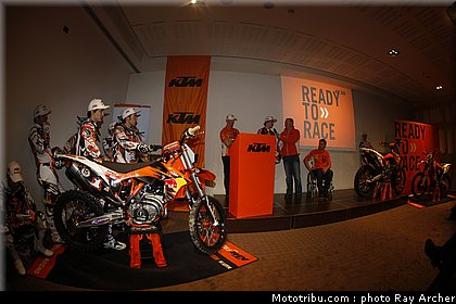 team_ktm_09.jpg