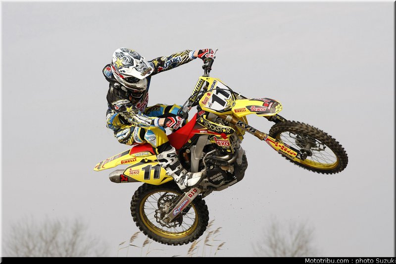 MOTO 