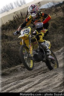 desalle_suzuki_mx1_2010_034.JPG