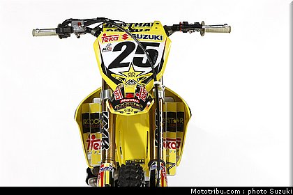 desalle_suzuki_mx1_2010_038.JPG
