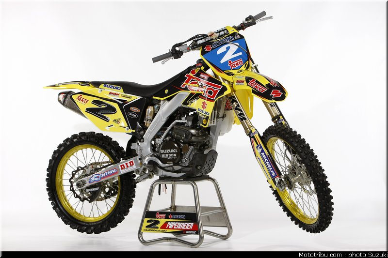MOTO 