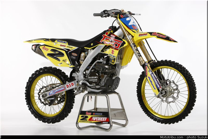 MOTO 