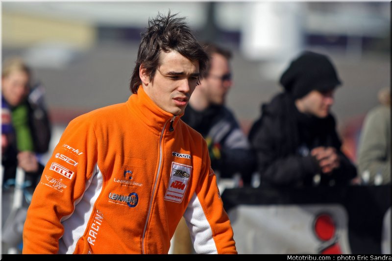 MOTO 