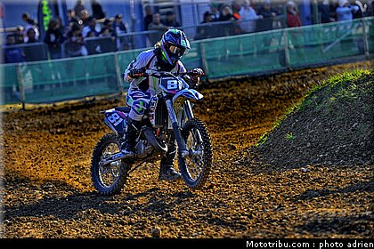 azemar_2_mx_feminin_pernes_2010.JPG