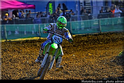 denis_mx_feminin_pernes_2010.JPG