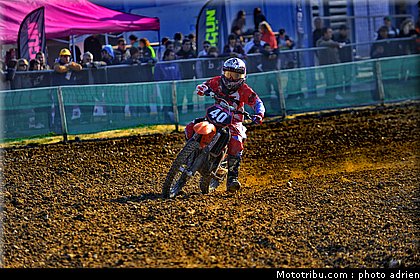 domas_3_mx_feminin_pernes_2010.JPG