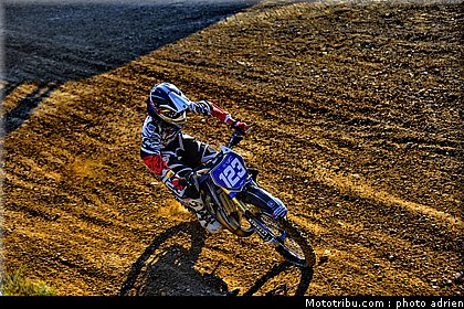 giroix_1_mx_feminin_pernes_2010.JPG