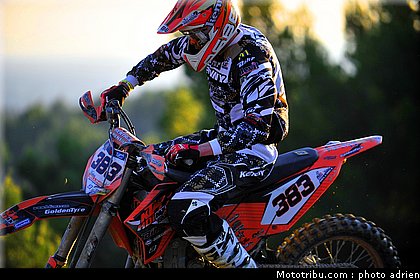 bellino_16_mx_masculin_pernes_2010.JPG