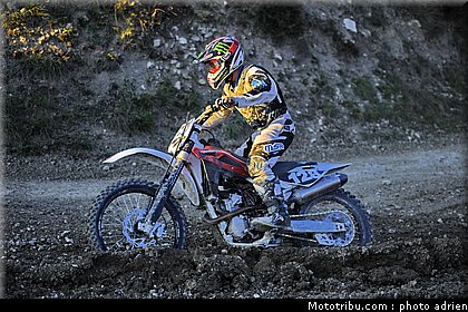 llamas_07_mx_masculin_pernes_2010.JPG