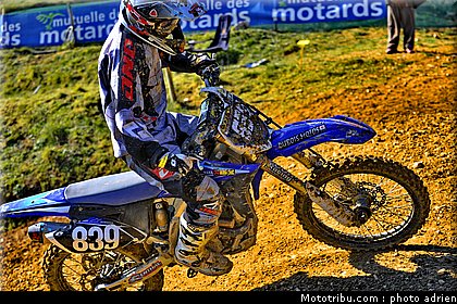 mora_04_mx_masculin_pernes_2010.JPG