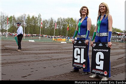 mx_pitbabe_7_valkenswaard_2010.jpg