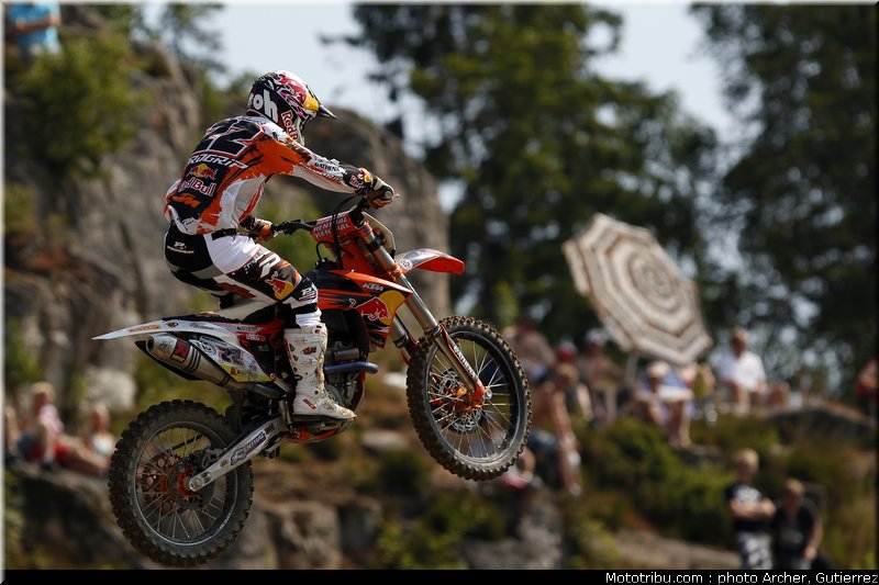 mondial_mx_nagl_1_suede_2010