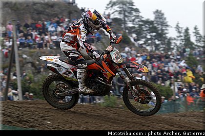 mondial_mx_nagl_5_suede_2010.jpg