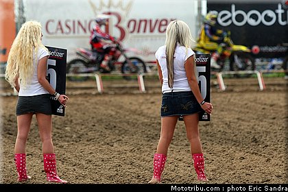 mondial_mx_girls_5_loket_2010.jpg