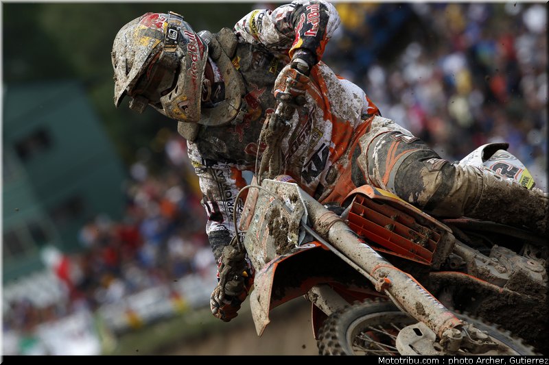 mondial_mx_nagl_06_loket_2010