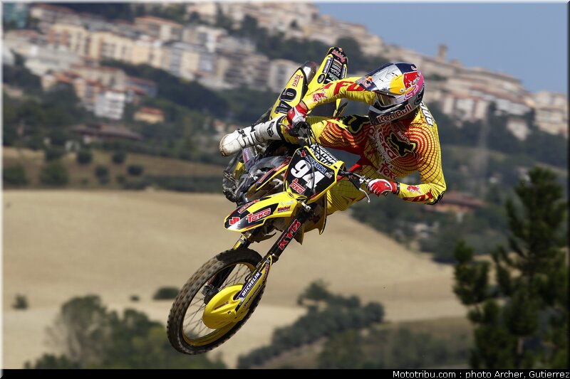 mondial_mx_roczen_01_italie_2010