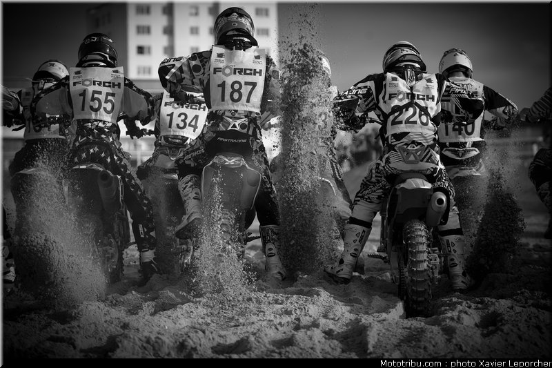 003_beach_cross_berck_sur_mer_2011