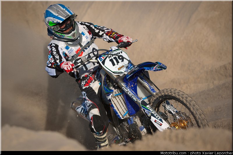 vergriette_001_beach_cross_berck_sur_mer_2011