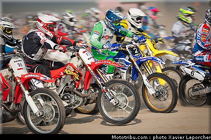 001_beach_cross_berck_sur_mer_2011.jpg