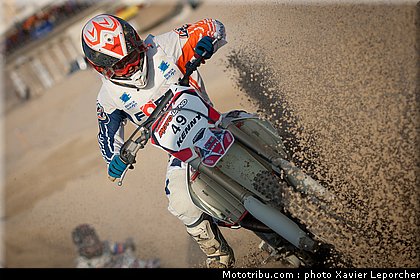 tosatto_001_beach_cross_berck_sur_mer_2011.jpg