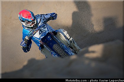 van_beveren_006_beach_cross_berck_sur_mer_2011.jpg
