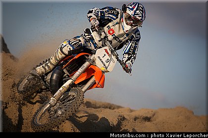 van_grinsven_001_beach_cross_berck_sur_mer_2011.jpg