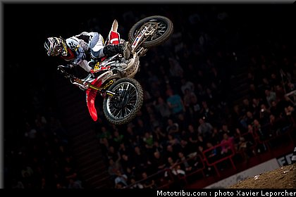 barcia_005_supercross_bercy_2011.jpg