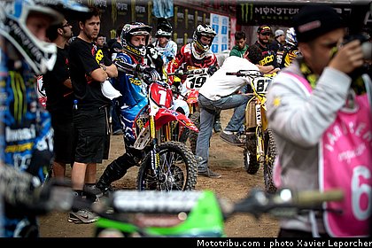 barcia_015_supercross_bercy_2011.jpg
