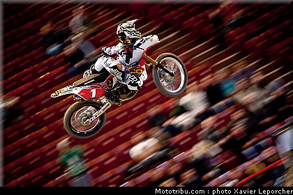 barcia_021_supercross_bercy_2011.jpg