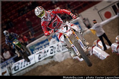 tonus_006_supercross_bercy_2011.jpg