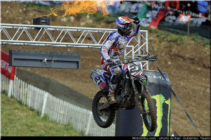 paulin_002_motocross_des_nations_st_jean_dangely_2011