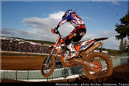 musquin_011_motocross_des_nations_st_jean_dangely_2011.jpg