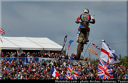 rattray_004_motocross_des_nations_st_jean_dangely_2011.jpg