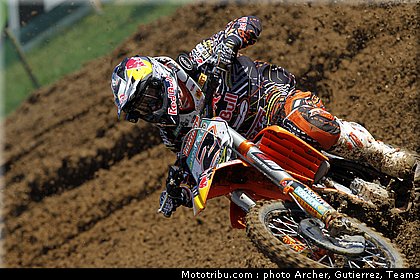 cross_nagl_012_angleterre_winchester_2011.jpg