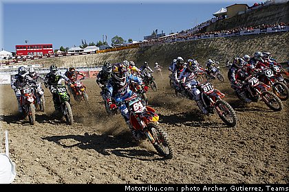 mx2_001_mondial_mx_italie_fermo_2011.jpg