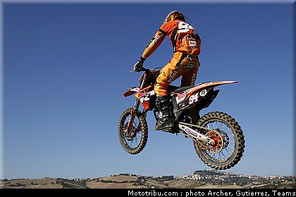 roczen_014_mondial_mx_italie_fermo_2011.jpg