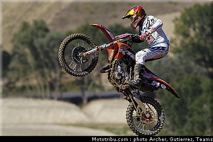 roczen_018_mondial_mx_italie_fermo_2011.jpg