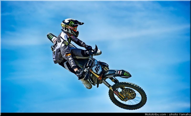 MOTO 