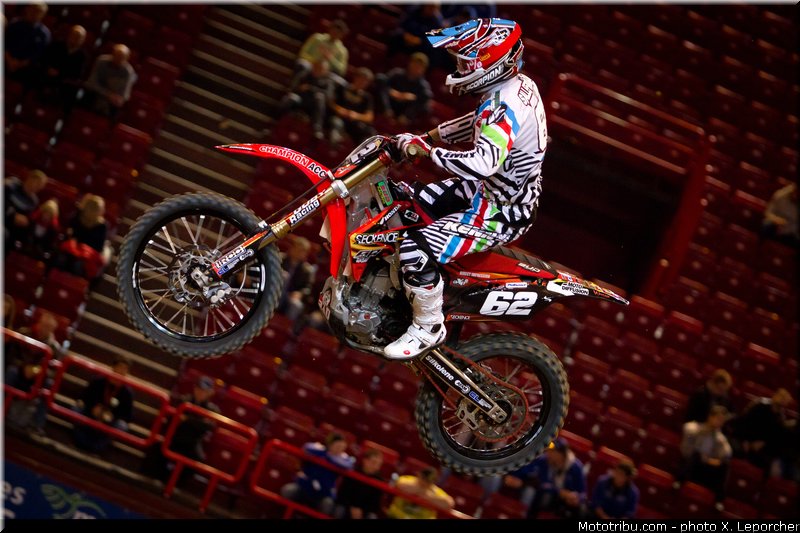 sallefranque_01_supercross_paris_bercy_2012