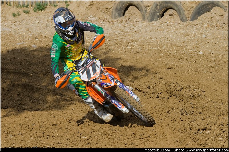 mx1_adam_001_sommieres_2012