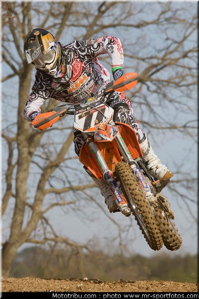 mx1_adam_003_sommieres_2012