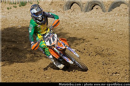mx1_adam_001_sommieres_2012.jpg