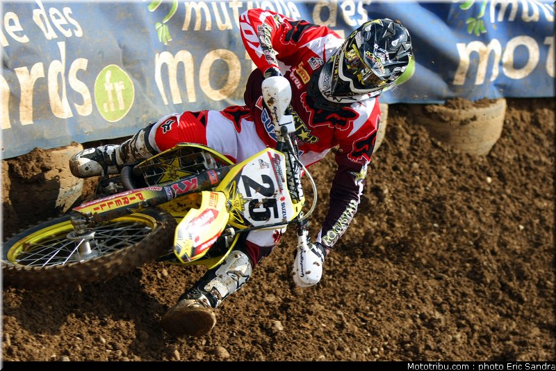desalle_008_cross_international_valence_2012